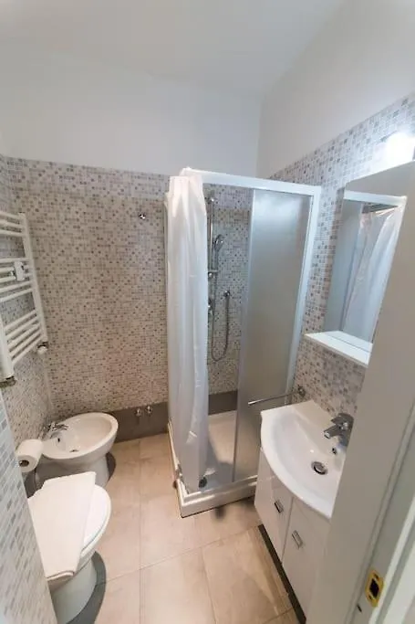 Micara House Villa Rome 0*,